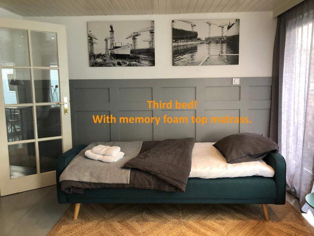 אמסטרדם Houseboat Apartment With Water Terrace, Free Parking, Free Bikes & Fast Wifi מראה חיצוני תמונה